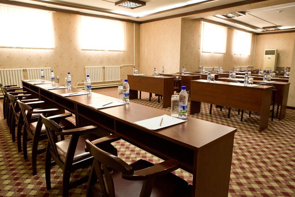 Asia Tashkent Hotel Exterior photo